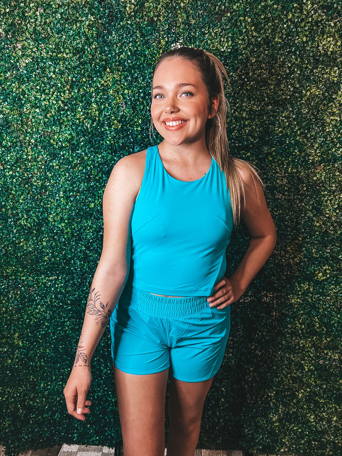 Yoga Crop Highlight Blue