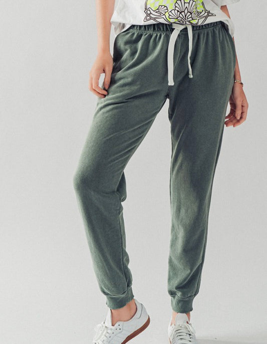 On The Move Joggers In Sage Leaf - Sawyer + Co.