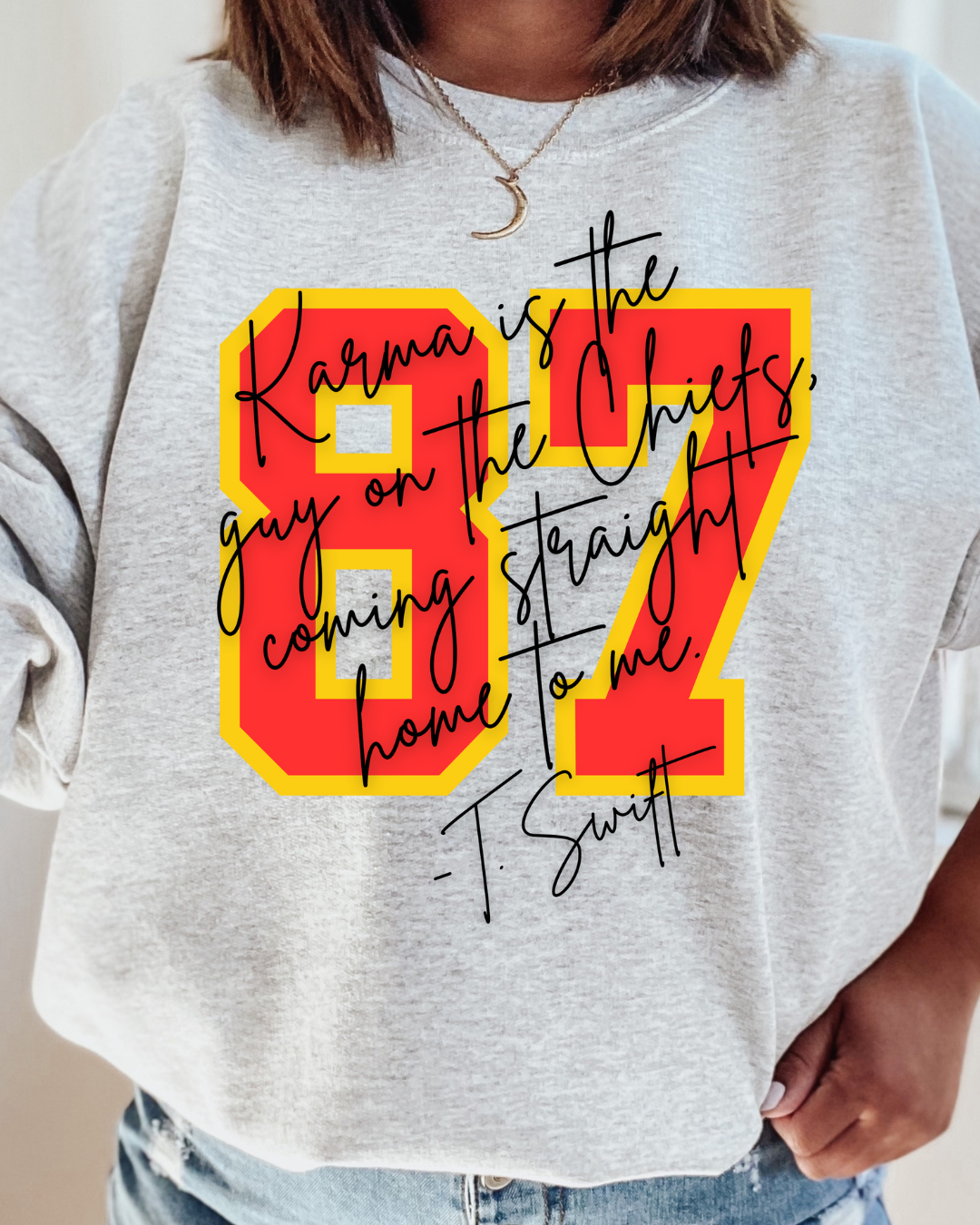 87 Karma Is The Guy On The Chiefs NFL X Taylor Crewneck Pull: Small / Sandstone