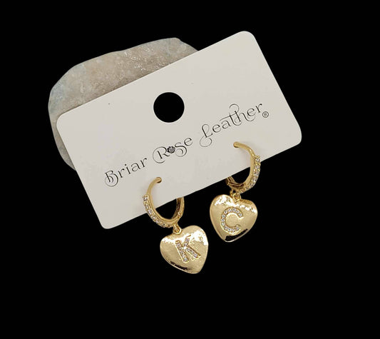 KC heart rhinestone earrings: Gold